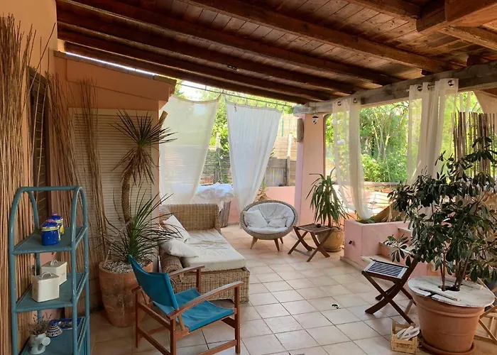 A 300 Mt Dalla Via Libeccio N 67