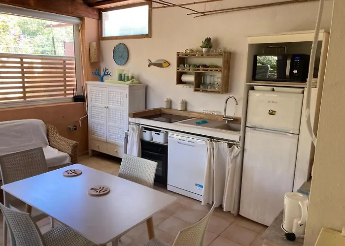 A 300 Mt Dalla Via Libeccio N 67 Tatil Evi Villasimius