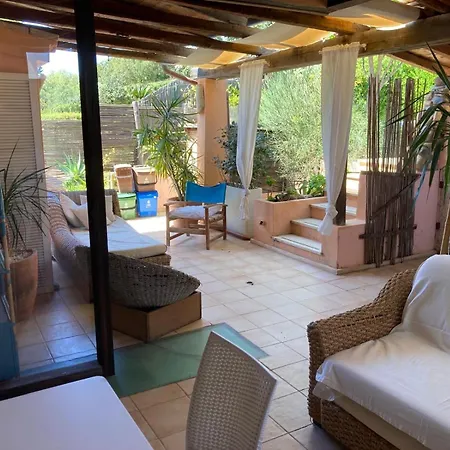 Casa vacanze A 300 Mt Dalla Via Libeccio N 67 Villasimius